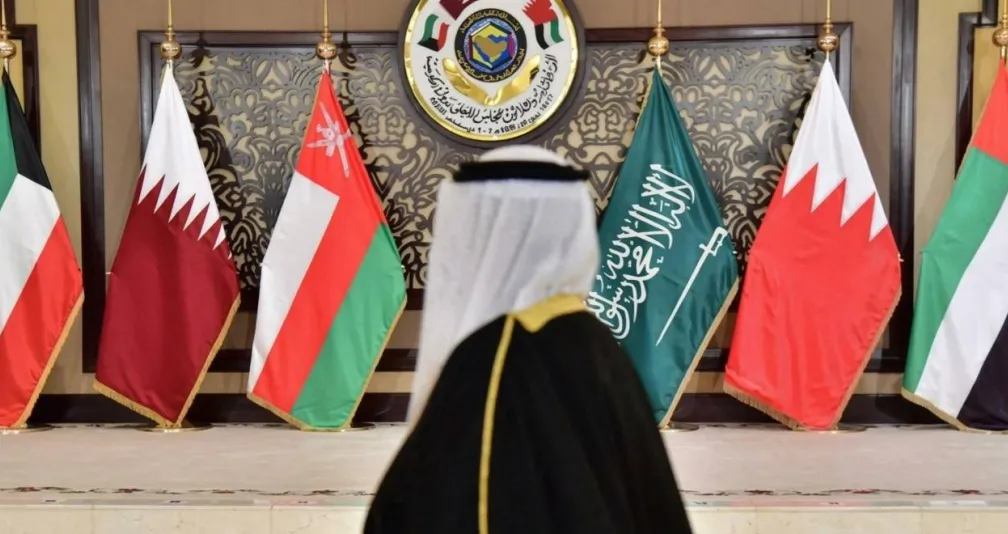 تحويلات العاملين من دول الخليج تسجل أعلى مستوى عالمياً عند 161 مليار دولار